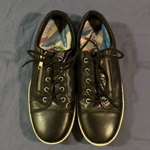 Born Tamara sneakers